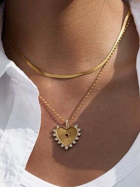 18K Gold Plated Red RhinestoneHeart Pendant Necklace